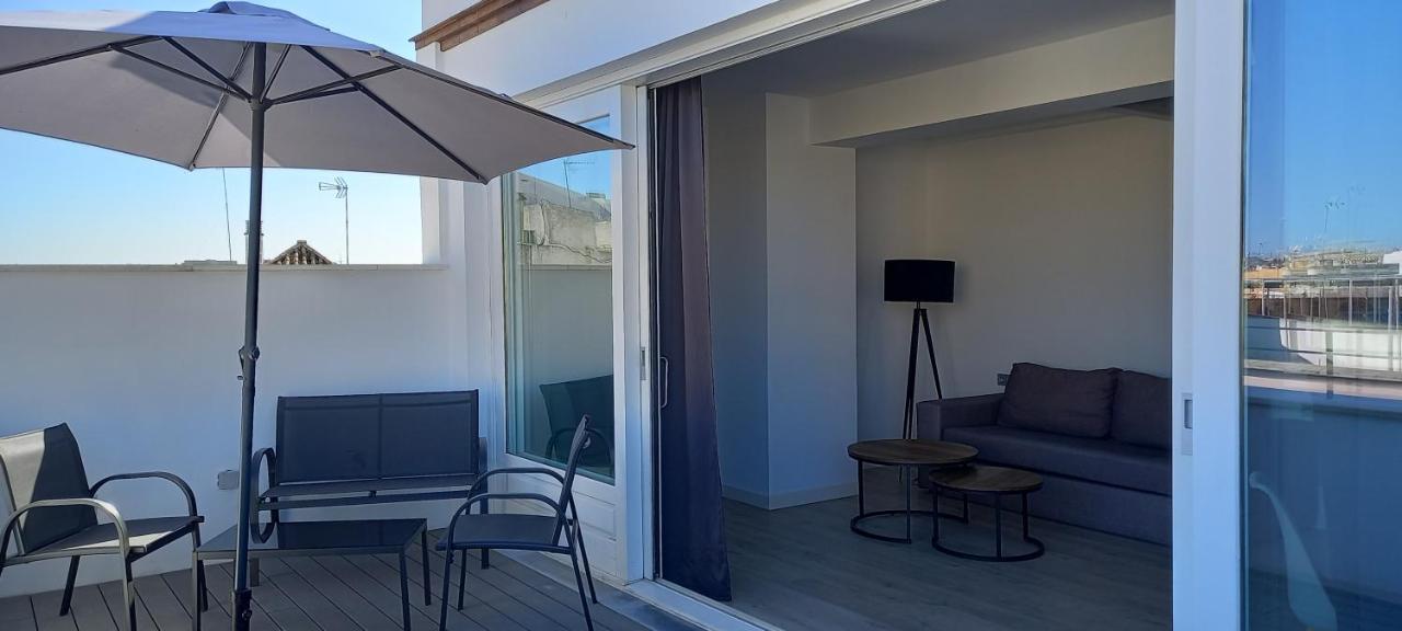 Casa Palacio La Casa Blanca Suites Севилья Экстерьер фото