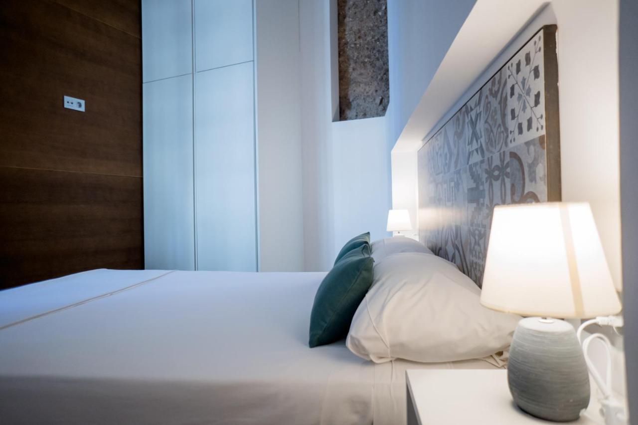 Casa Palacio La Casa Blanca Suites Севилья Экстерьер фото